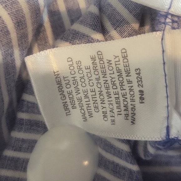 7TH AVENUE Blue White Sequin Dragonfly  Bug Short Cuffed Sleeve V-Neck Blouse - Picture 11 of 11